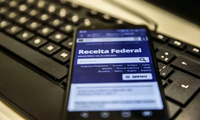 imposto de renda IR tem 1 milhão de declarações