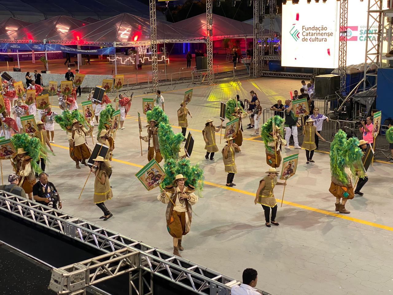 Jardim das Palmeiras reflete santificações de homens e mulheres ao longo do tempo 