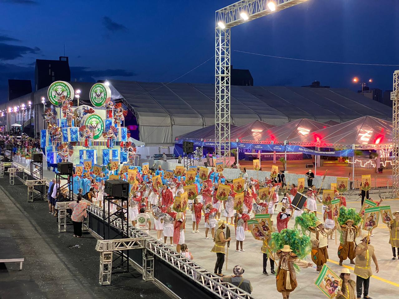 Jardim das Palmeiras reflete santificações de homens e mulheres ao longo do tempo 