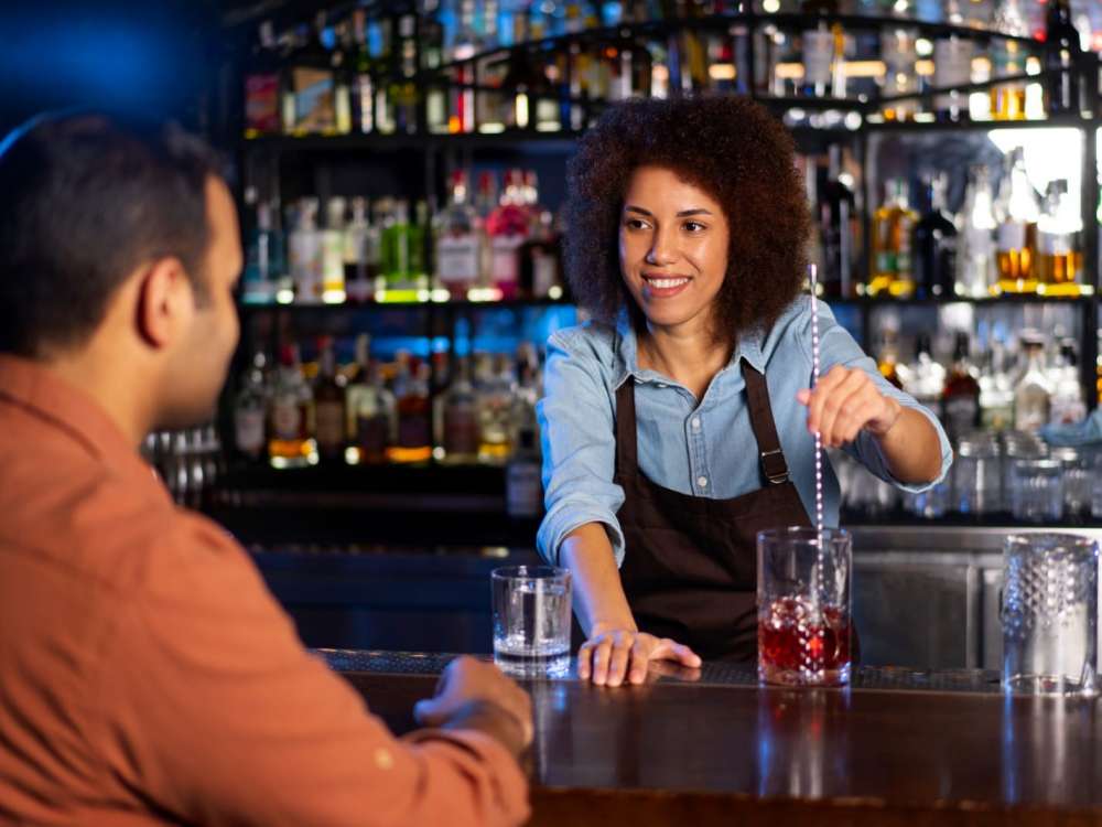 Mesmo com mais turistas, bares e restaurantes de SC ainda tentam equilibrar finanças