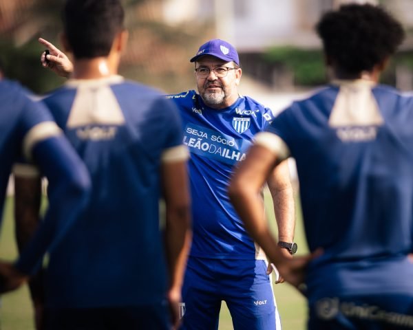 Primeiro duelo: Chapecoense e Avaí em campo na final do Catarinense 2025