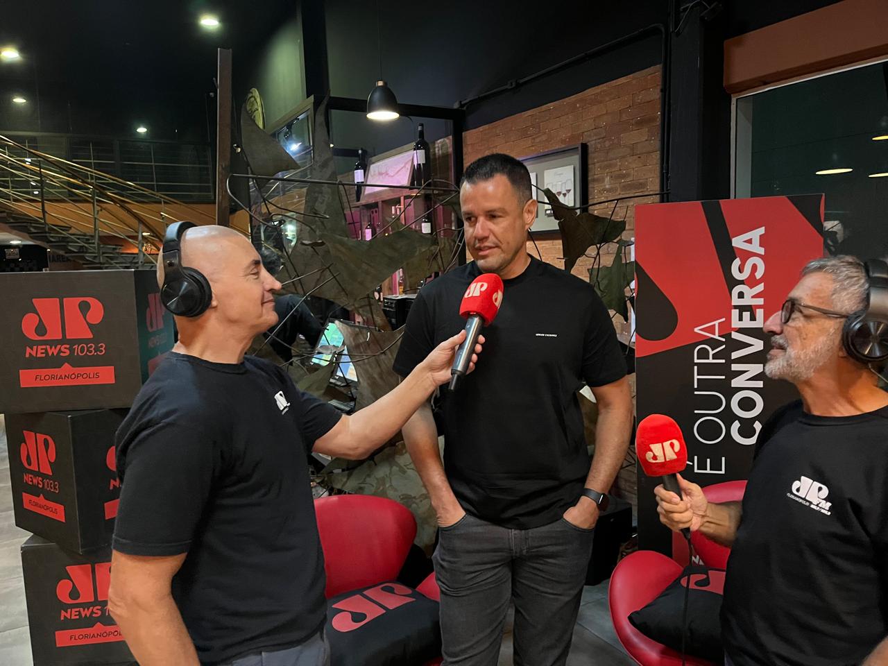 Futebol catarinense, boa gastronomia e grandes histórias no Ribeirão da Ilha nesta terça-feira