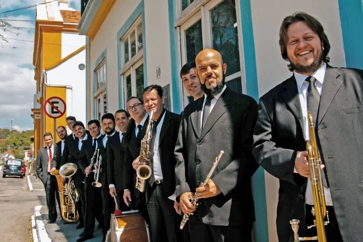 Escola de Música da Sociedade Musical União Josefense reabre com aulas gratuitas e resgata tradição centenária em São José