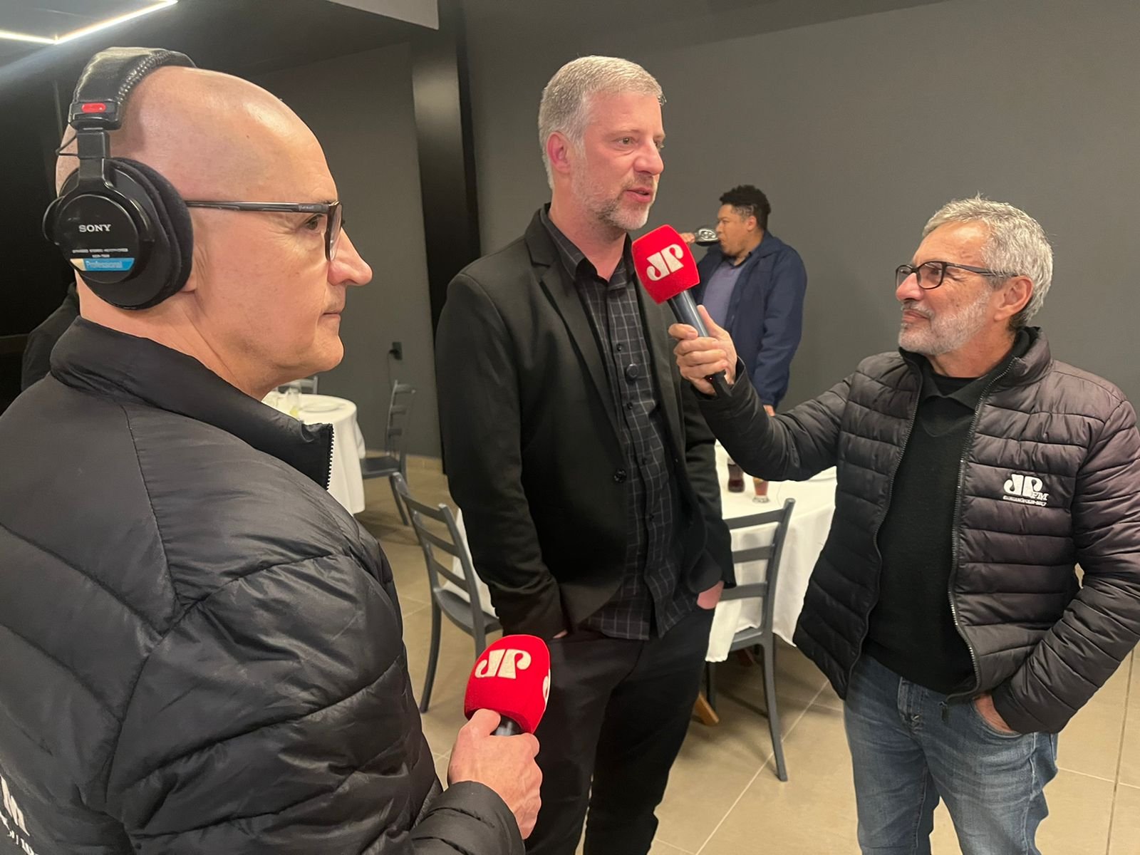 Cantina Zabot recebe Camarote VIP em uma noite de sucesso e boa conversa