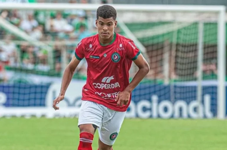 Figueirense contrata dois jogadores de frente para a disputa da série C do Brasileiro