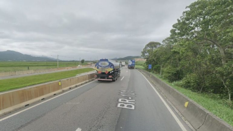 BR-101 terá bloqueio de 4 horas em trecho da Grande Florianópolis; entenda