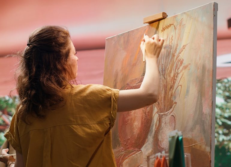 Biguaçu amplia acesso à arte com novas vagas em Pintura em Tela; saiba como