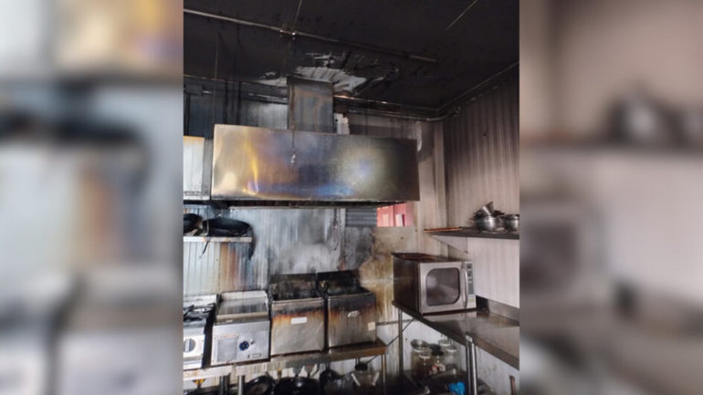 Cozinha de restaurante pega fogo no Novo Campeche, em Florianópolis