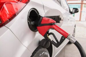 Florianópolis lidera preços da gasolina mais caros em Santa Catarina, aponta ANP