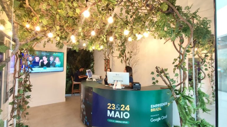 Floripa-Shopping-se-conecta-ao-universo-empreendedor-com-apoio-ao-Empreende-Brazil.