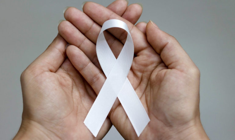 Janeiro Branco: saúde mental do paciente oncológico também precisa de atenção