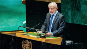 Lula abre Assembleia da ONU com críticas a sanções dos EUA e defesa da condenação de Bolsonaro