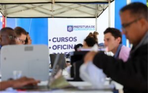 Plataforma Floripa Mais Empregos oferece mais de 110 novos cursos gratuitos; veja como participar
