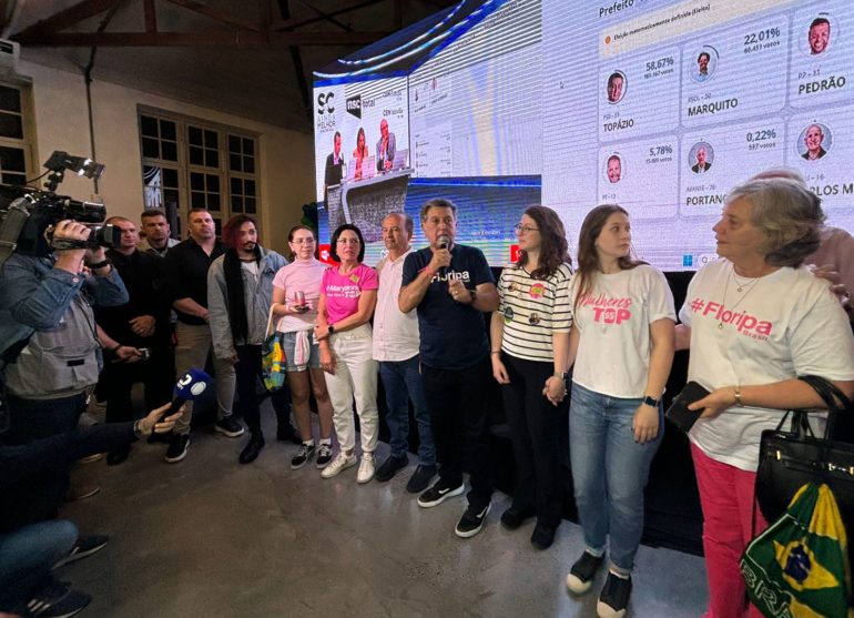 Topázio Neto é reeleito prefeito de Florianópolis com 58,49% dos votos