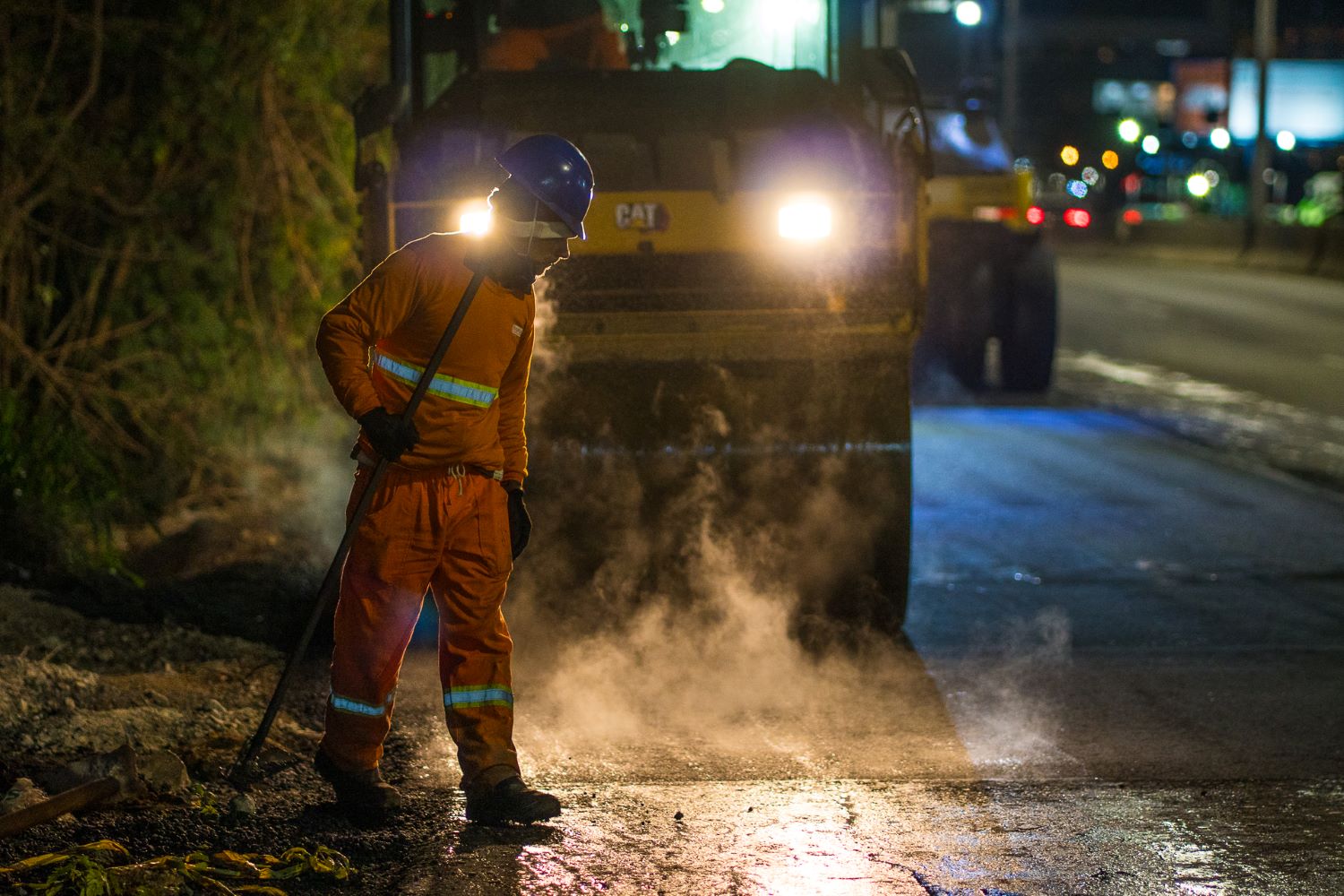 Trânsito na SC-401 terá bloqueios noturnos por 30 dias devido às obras de triplicação