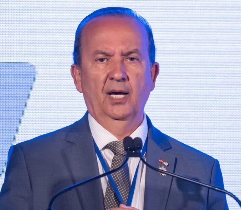 aqui-em-santa-catarina-a-onu-nao-vai-proibir-nada-diz-jorginho-mello-sobre-escolas-civico-militares1