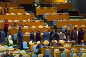 Netanyahu é vaiado na ONU e vê delegações, incluindo o Brasil, deixarem plenária