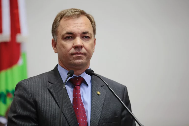 Privatização da Casan não está nos planos de Gean para o governo
