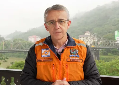 municipios-de-sc-decretam-emergencia-apos-temporal-com-granizo-afetar-milhares-de-pessoas1