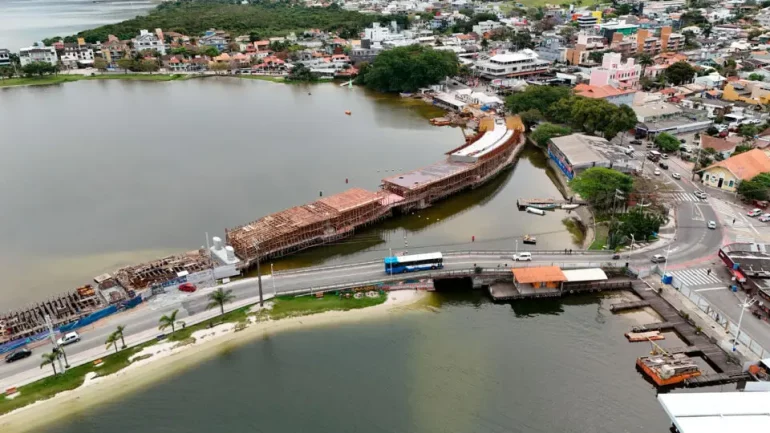 nova-ponte-da-lagoa-da-conceicao-sera-parcialmente-liberada-nesta-sexta-feira-4