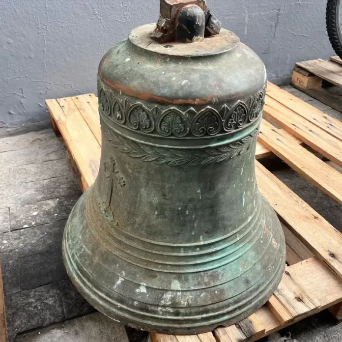 Sino doado por Dom Pedro II e furtado em Biguaçu é encontrado