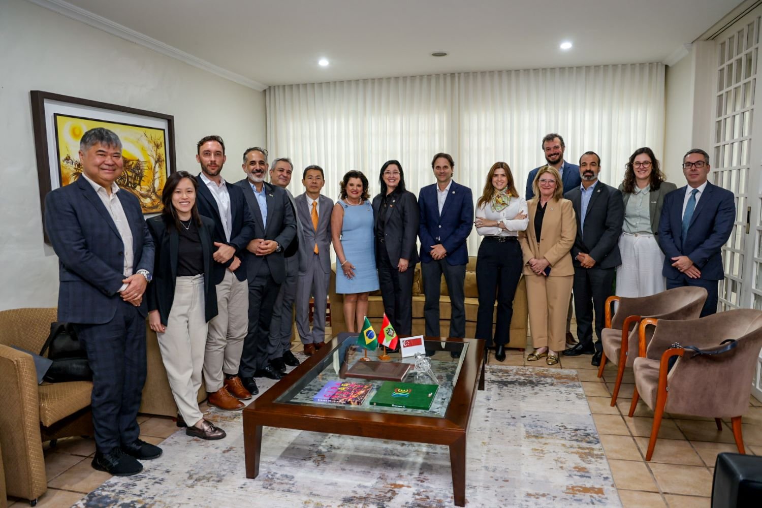 vice-governadora-de-santa-catarina-recebe-diplomata-de-singapura-para-ampliar-relacoes-comerciais1