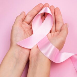 Campanha Outubro Rosa destaca a importância do diagnóstico precoce do câncer de mama