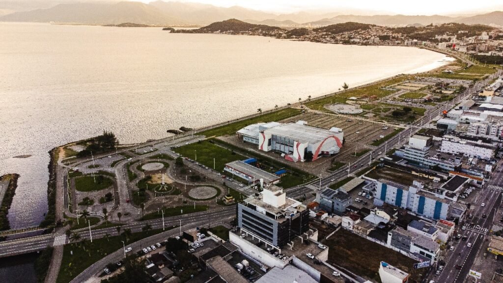 Empresa de Florianópolis é escolhida para elaborar projetos que vão transformar a Beira-Mar de São José