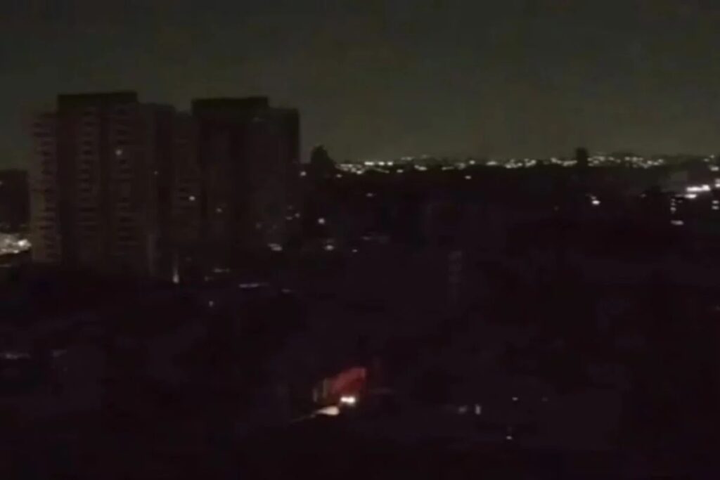 Explosão em subestação no Paraná causou apagão que afetou 88 mil unidades em SC, diz Celesc