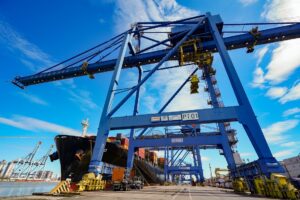 Exportações de Santa Catarina crescem 5% em 2025 e registram segundo melhor resultado da história