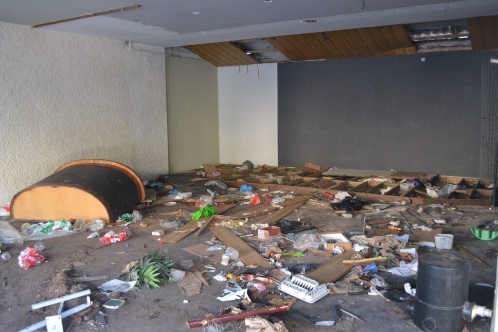 Ministério Público determina ação emergencial da Prefeitura e forças de segurança para imóveis abandonados em Florianópolis