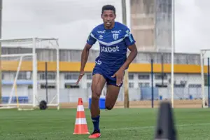 Saiba os atletas que têm contrato com o Avaí para 2026