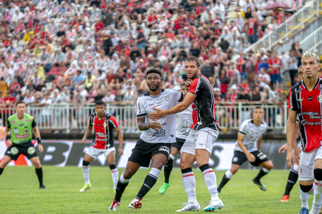Imagem atual: Decisão: Figueirense visita o Joinville neste domingo pelo jogo de ida da final da Copa SC