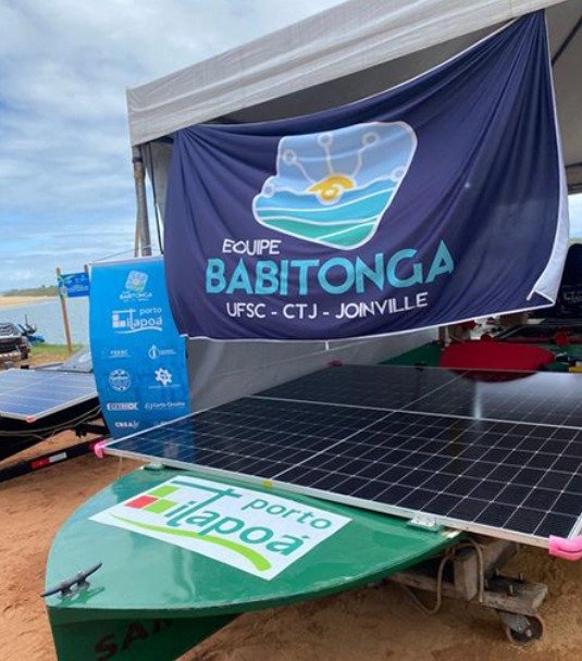 Barco solar da UFSC Joinville conquista 3º lugar em prova de resistência no Desafio Solar Brasil