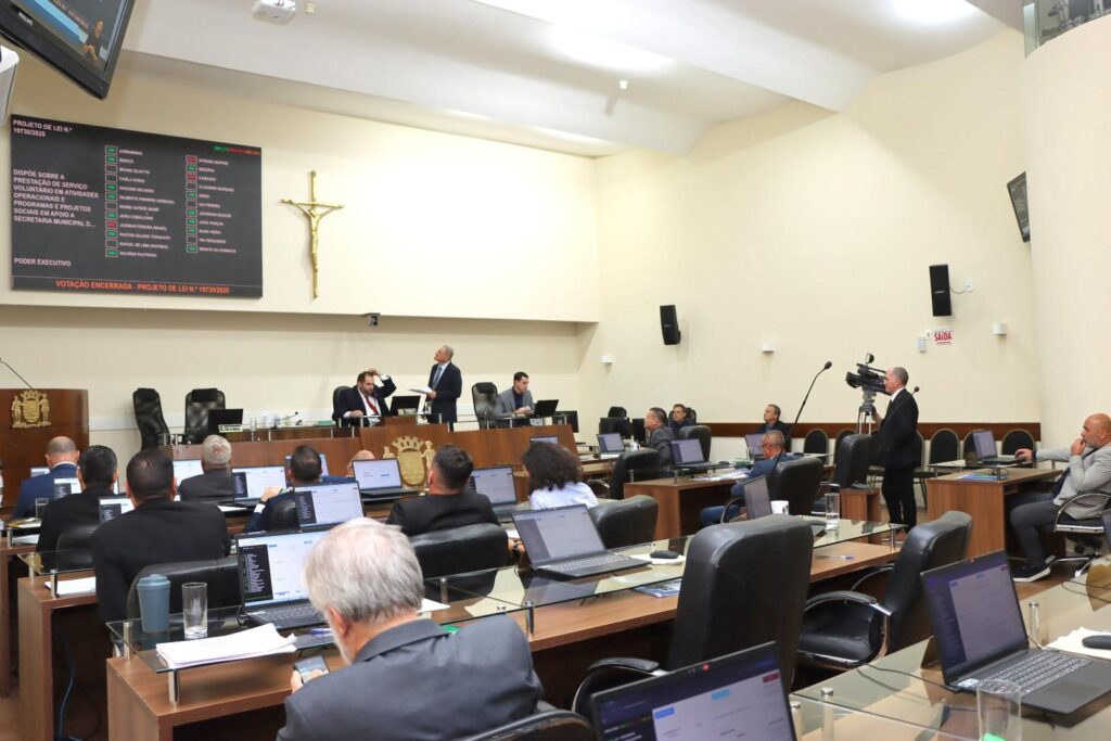 Câmara de Florianópolis aprova criação de serviço voluntário em apoio à segurança pública