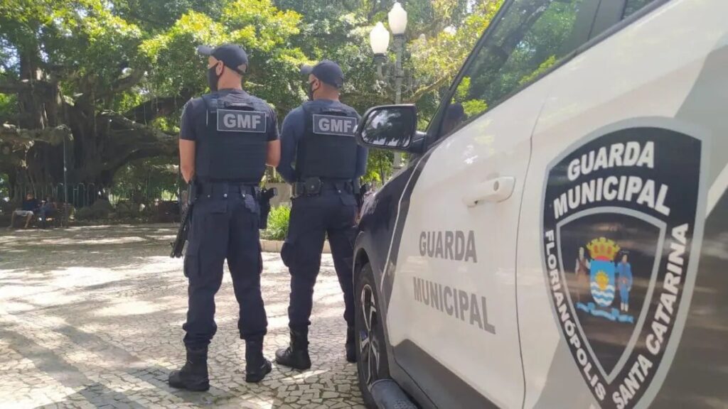 Florianópolis vai pagar ressarcimento de até R$ 250 por dia a voluntários da segurança pública