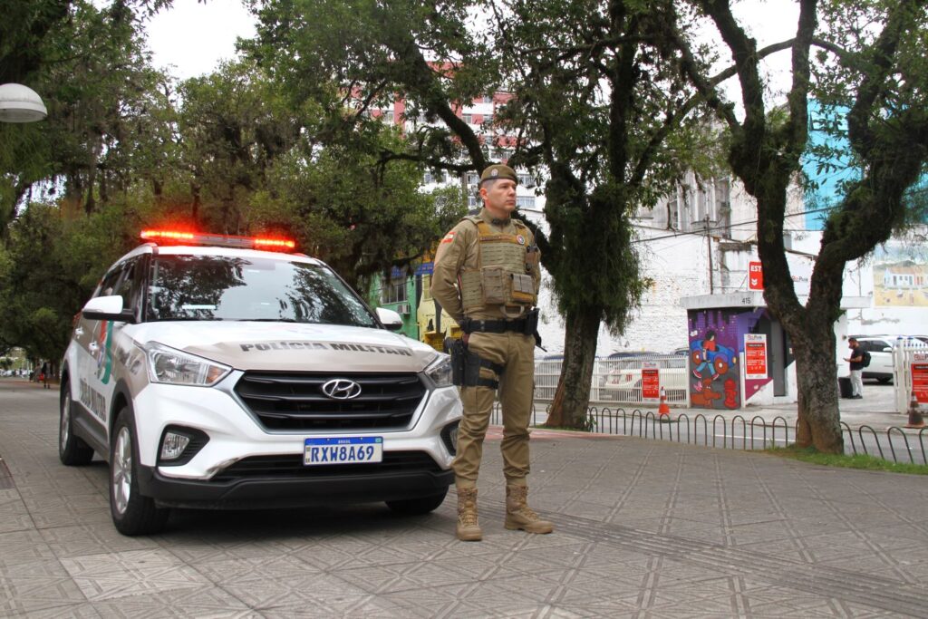 Governo aplica mais de 250 multas em uma semana por uso de drogas em espaços públicos