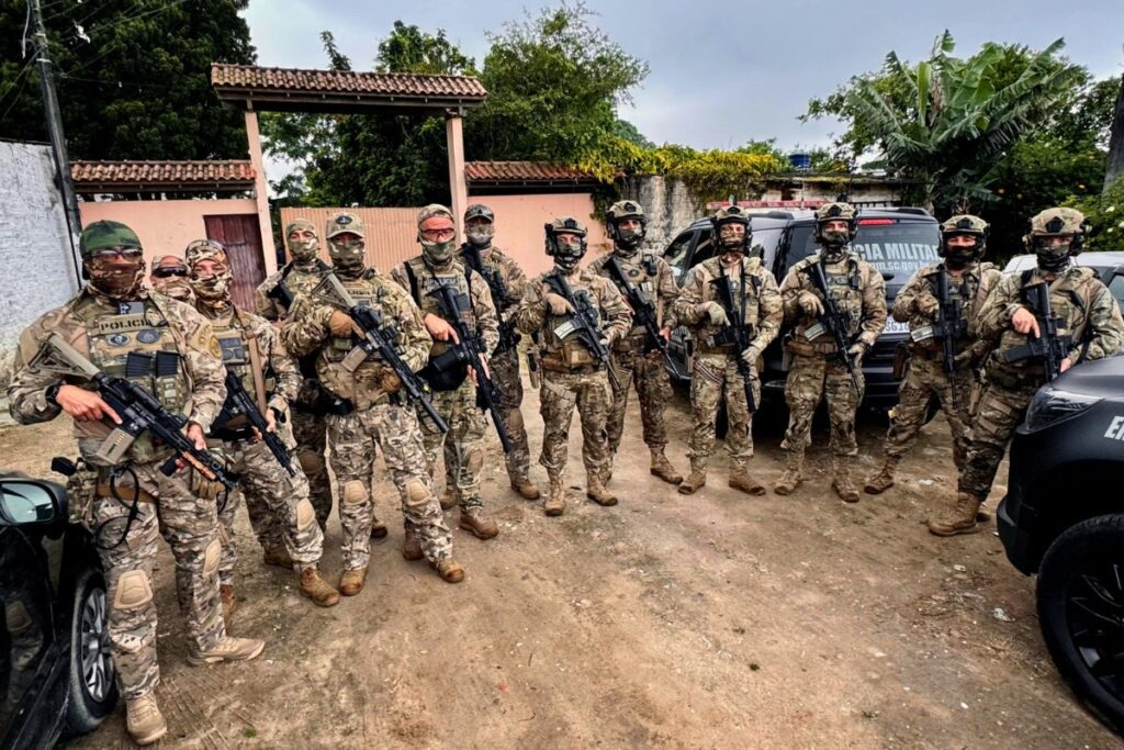 Homem condenado a 71 anos é recapturado em operação do Bope e Polícia Penal em Palhoça