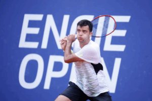 Torneio internacional de tênis chega a Florianópolis e segue até o próximo domingo