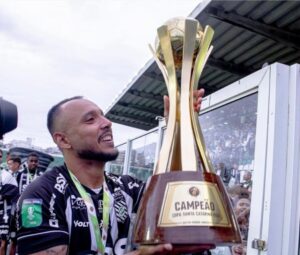 Figueira lança elenco em podcast e anuncia oito reforços para a temporada 2026 em busca do título Estadual