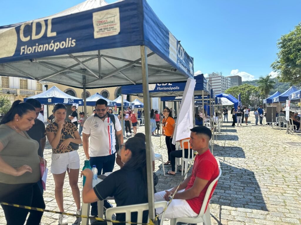 CDL Florianópolis promove Feirão SPC com descontos de até 90% para regularização de dívidas