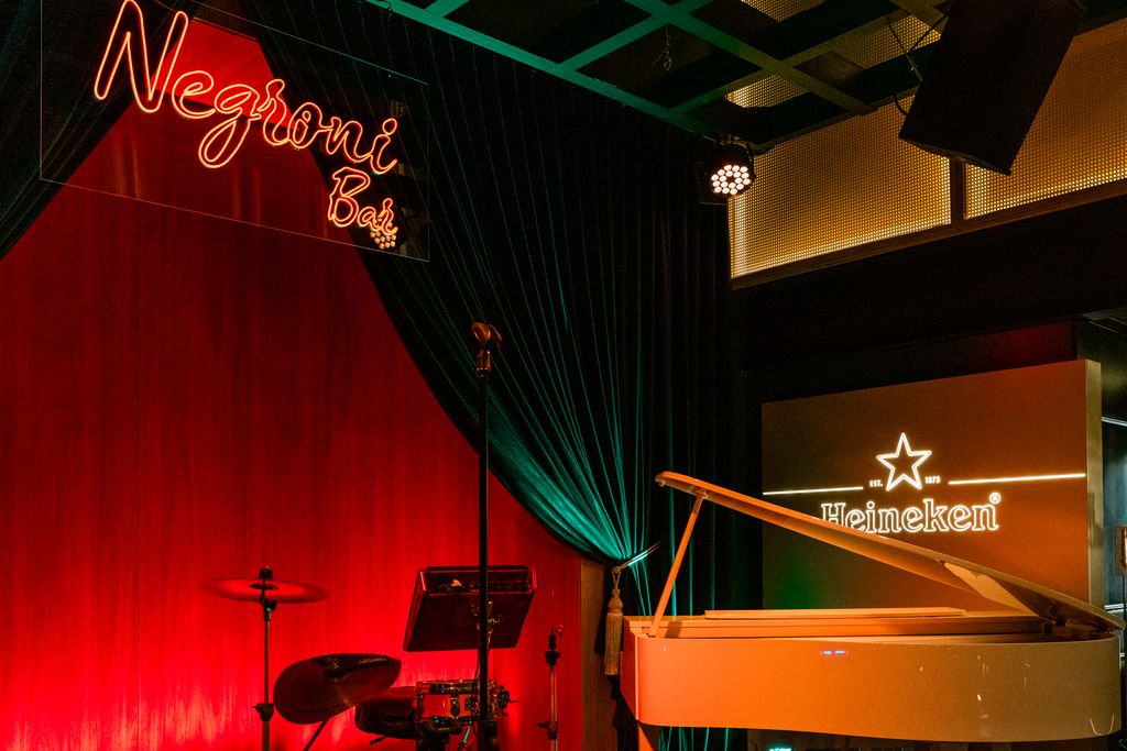 Negroni Bar divulga programação musical para dezembro; confira a agenda