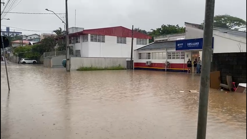 alagamento grande florianópolis