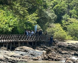 Homem é encontrado morto no deck do Pontal Norte, em Balneário Camboriú