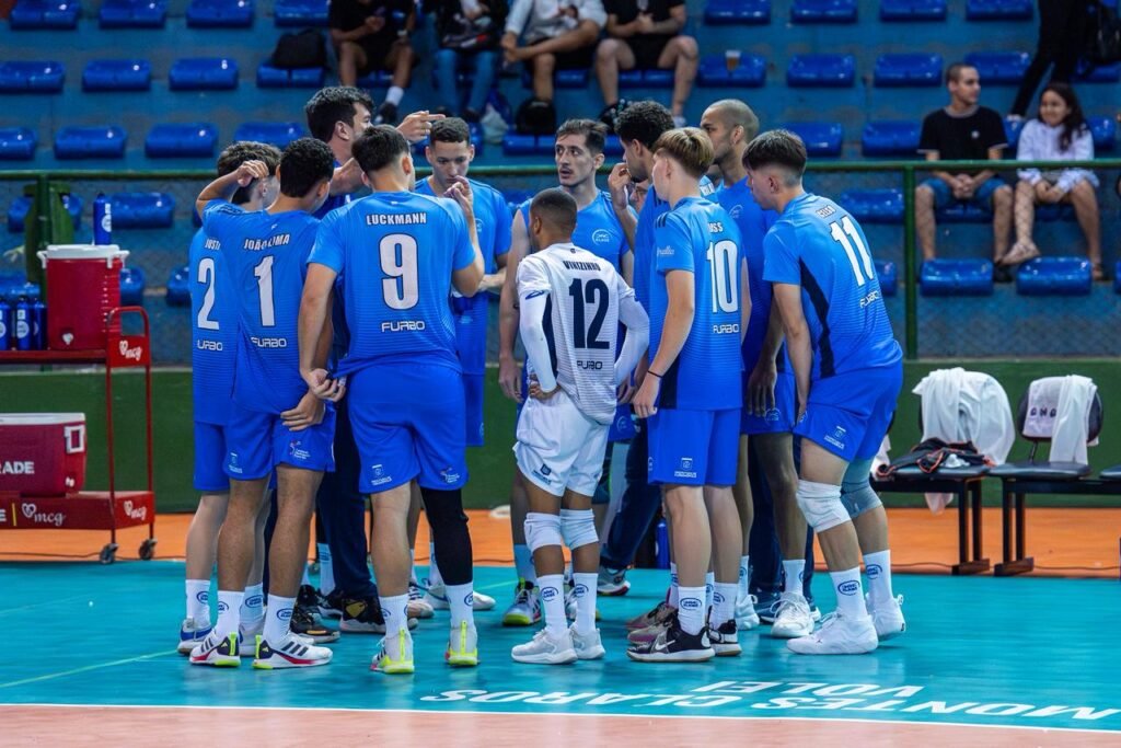 Imagem atual: Jogo da Elase pela Superliga B de vôlei é adiado devido às chuvas em Florianópolis