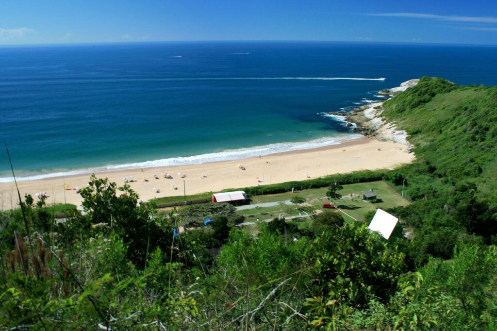 praia do pinho balneário camboriú