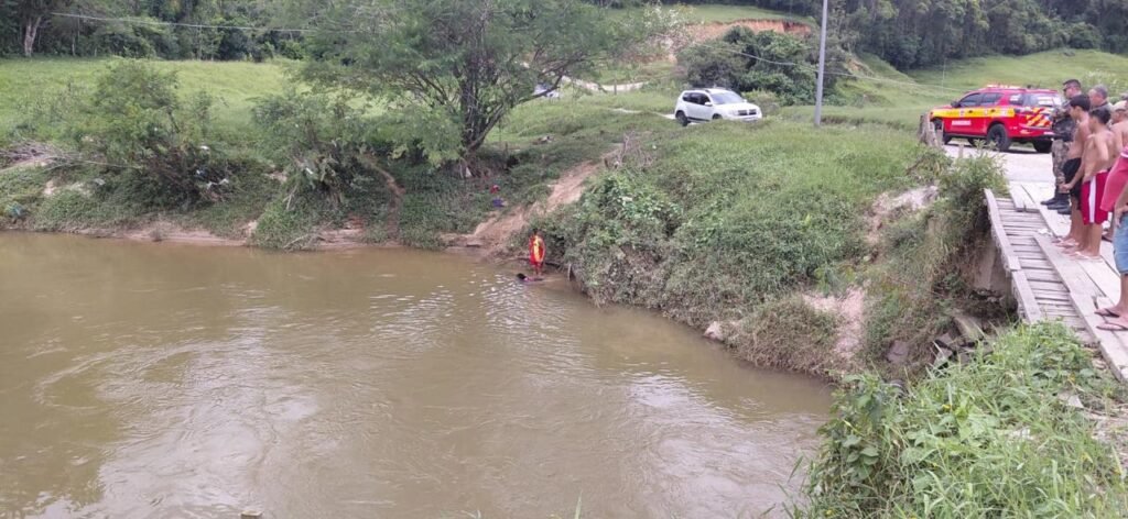 menino morto em cachoeira de são josé