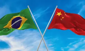 Busca por passagens para a China cresce 85% em um ano após liberação do visto
