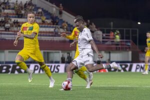 Figueirense perde para o Brusque por 2×1 fora de casa no último compromisso antes do clássico