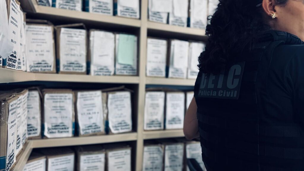 operação desvio de fase apura corrupção em governador celso ramos